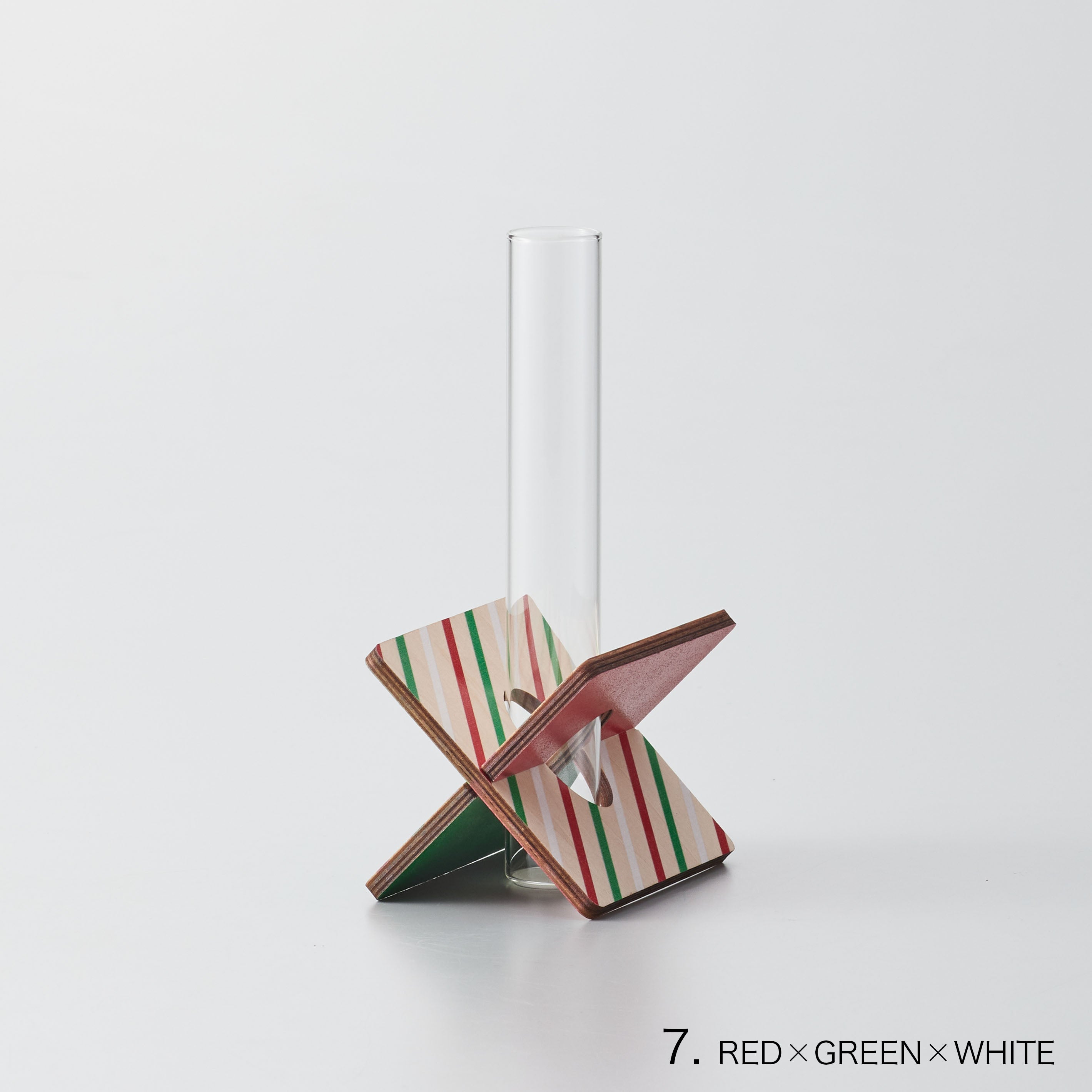 リモートワークのお供におすすめ!使って収納、文具のような一輪挿し花瓶【フラワー立て】