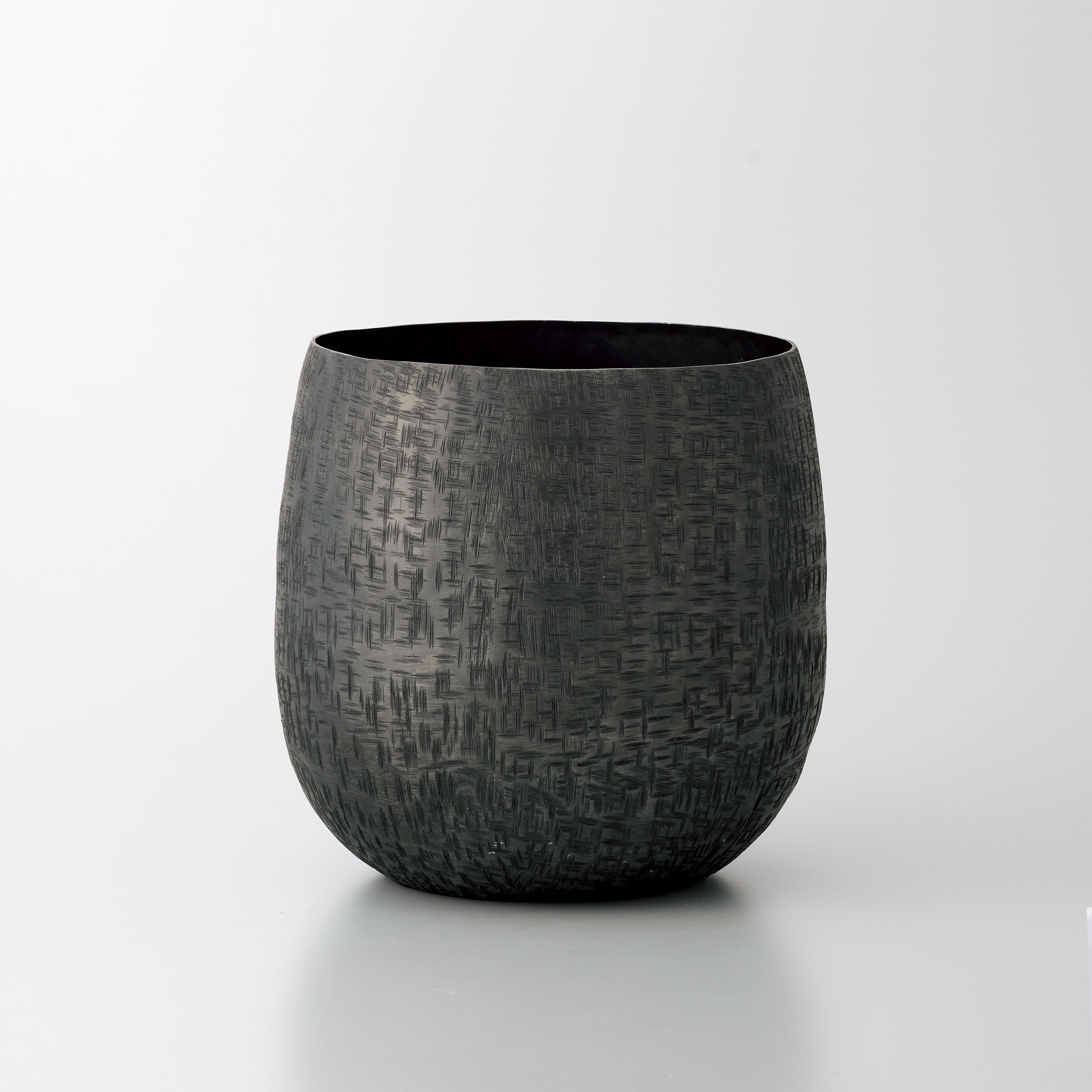 観葉植物におすすめ!軽くてスタイリッシュなアルミニウム製の鉢カバー【Aluminum Pot - アルミニウム ポット】