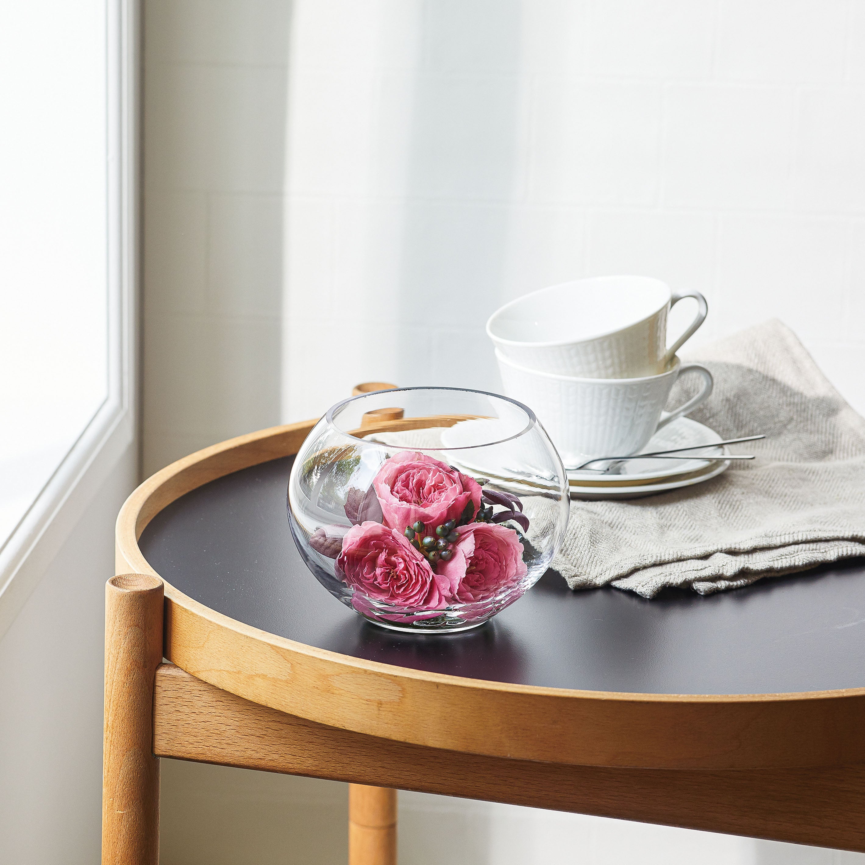 シンプルな丸いガラスの器【GLASS ball - グラス ボール】