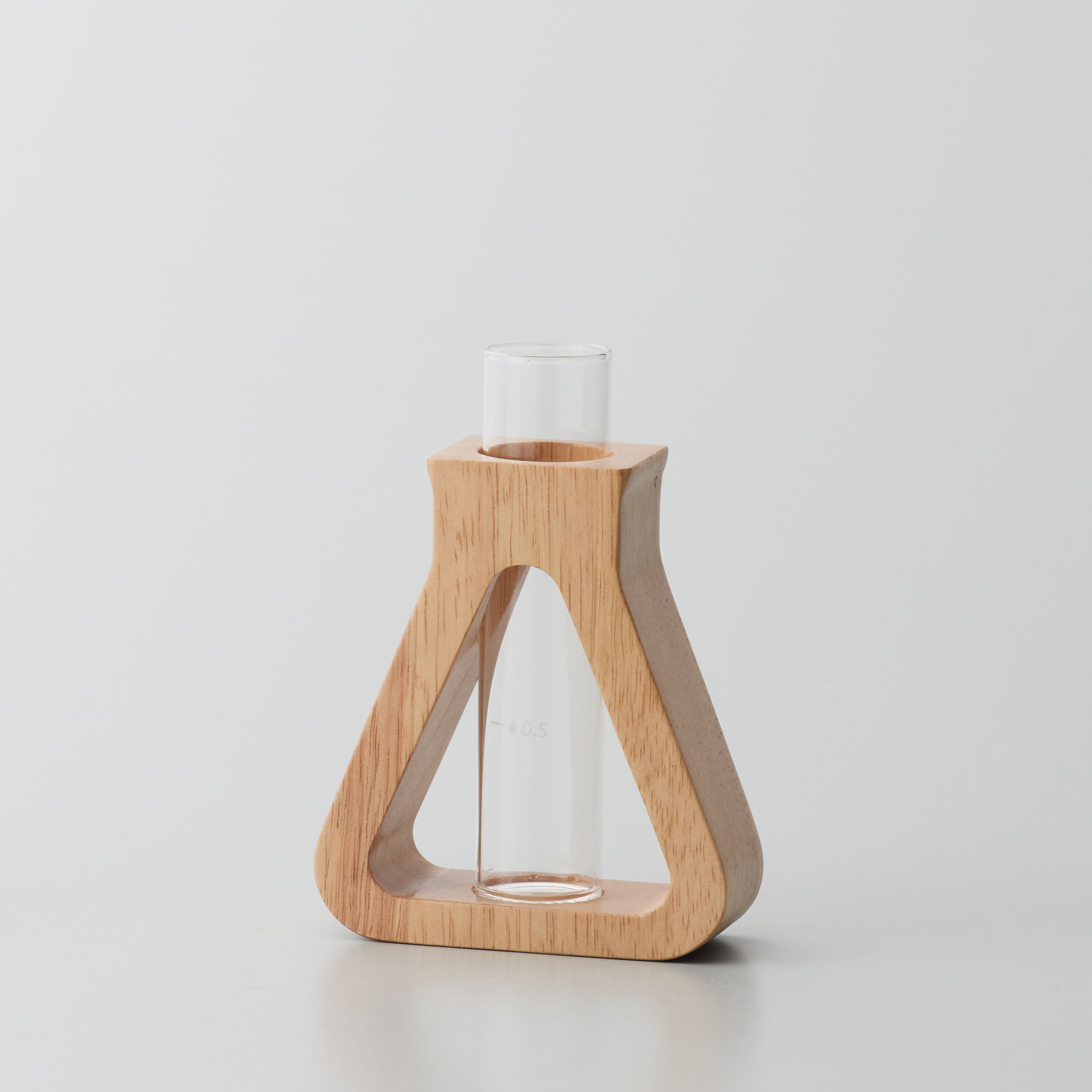 初心者にもおすすめ!実験器具のような、遊び心のある花瓶【Labo - ラボ】