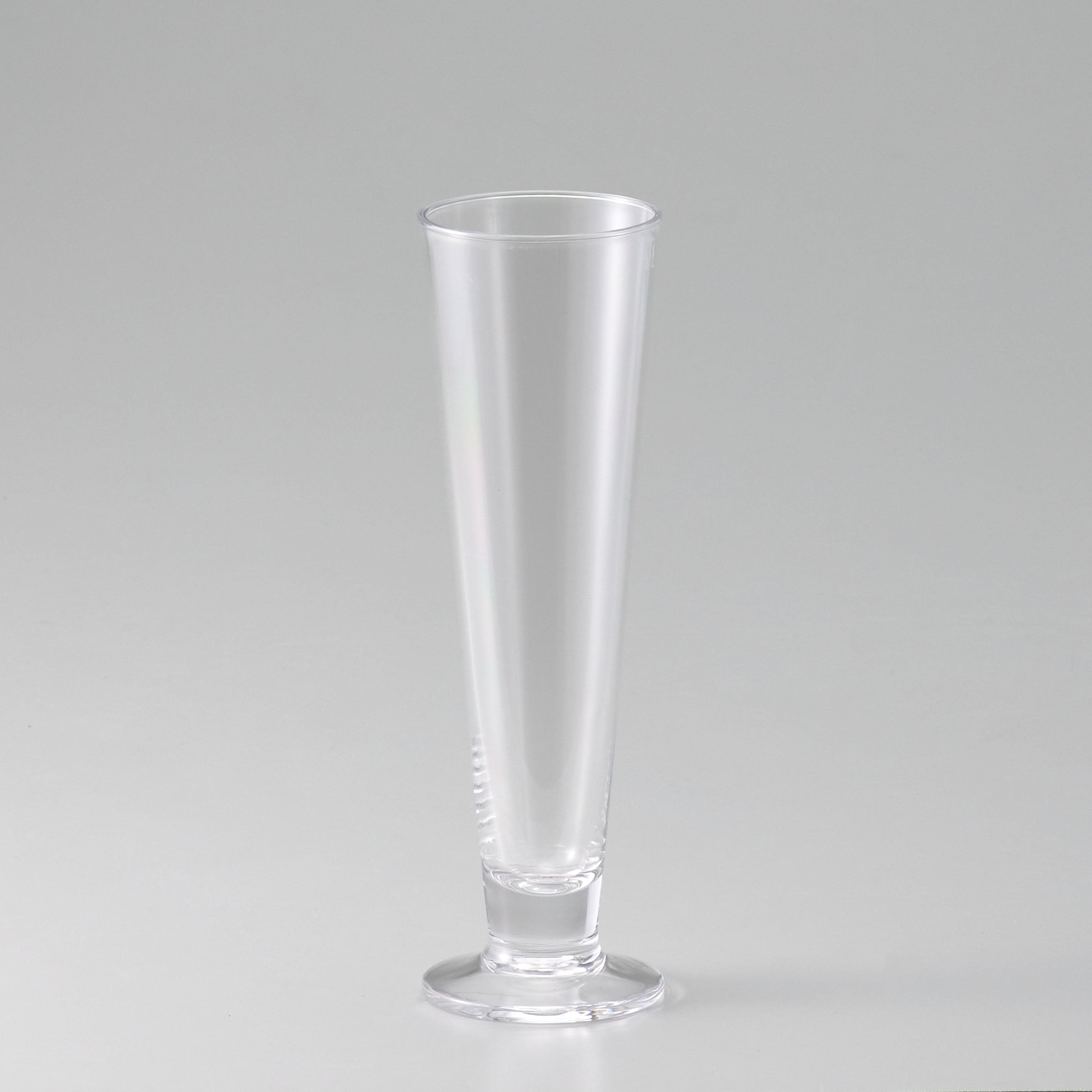 スタイリッシュなピルスナーグラス型【PC pilsner - ピーシー ピルスナー】割れにくいポリカーボネート製