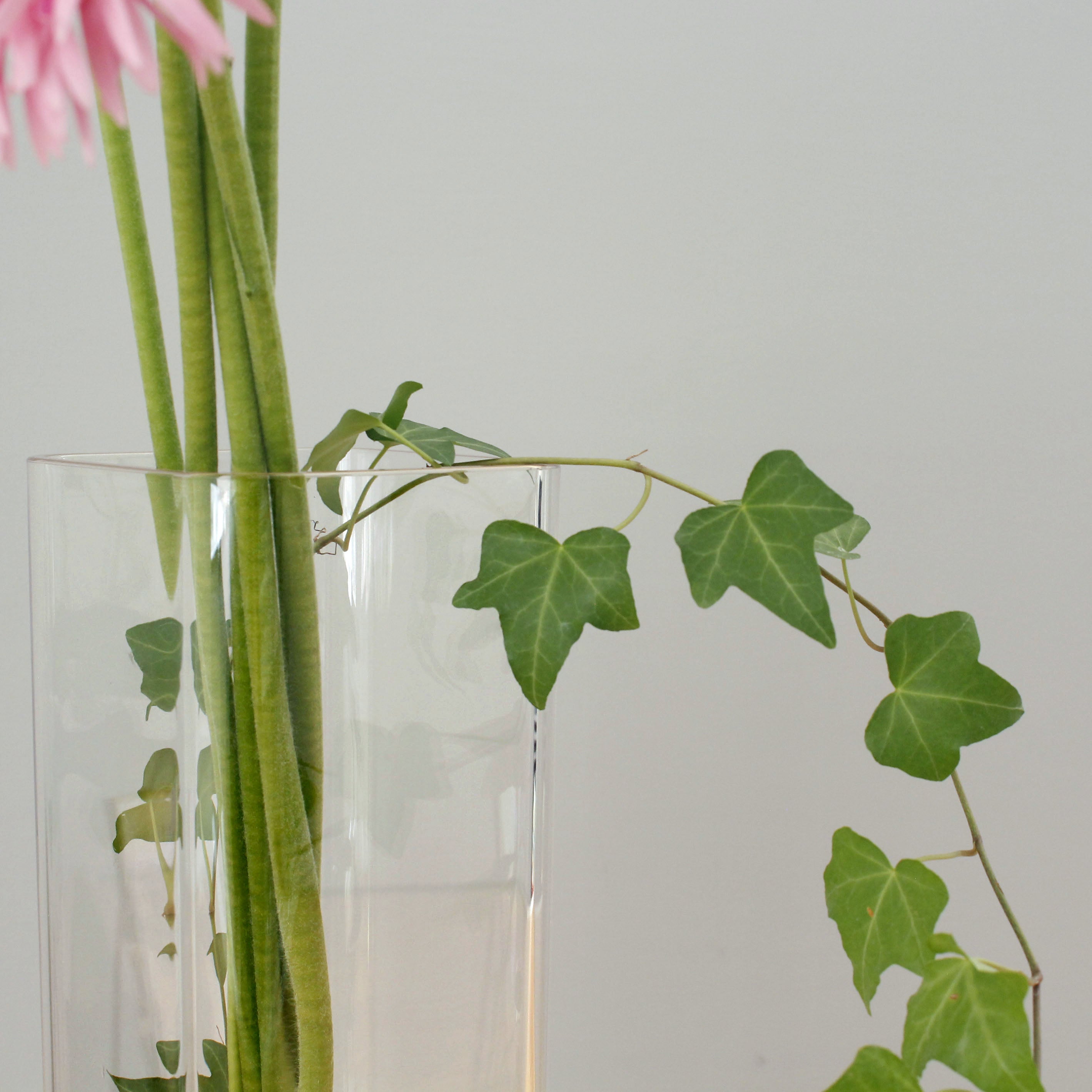 スタイリッシュなスクエアタイプのシリンダー【PC quadrangular - ピーシー クアドラングラー】割れにくいポリカーボネート製