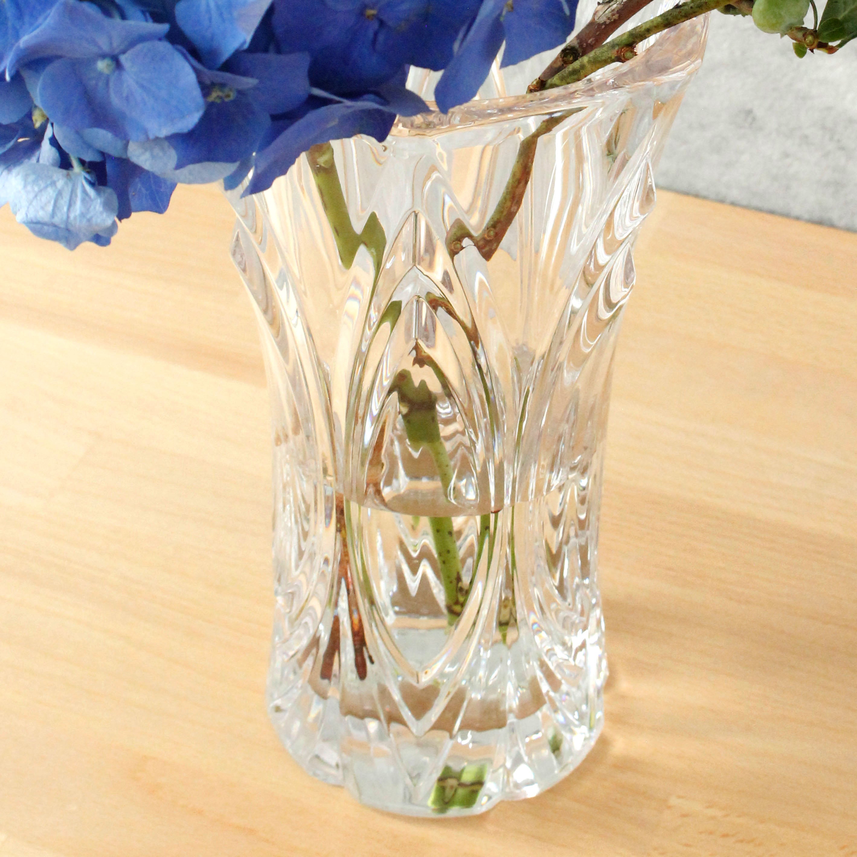 クリスタルカットような立体感!洗練された美しいフォルムの花瓶【PC reflet - ピーシー ルフレ】