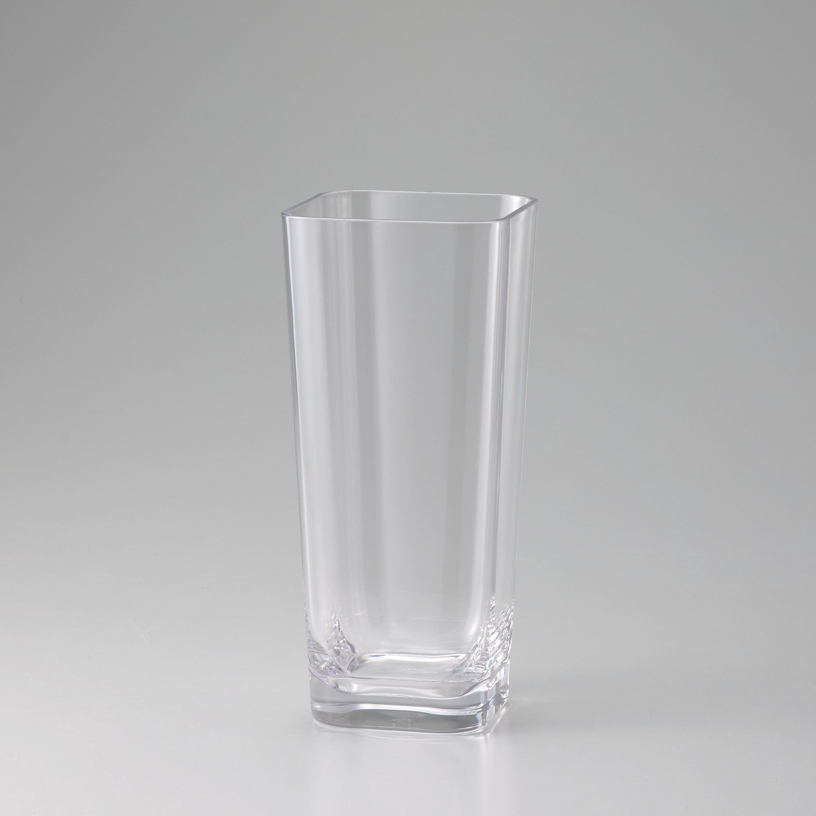 バランスのとりやすいテーパー型【PC taper - ピーシー テーパー】割れにくいポリカーボネート製