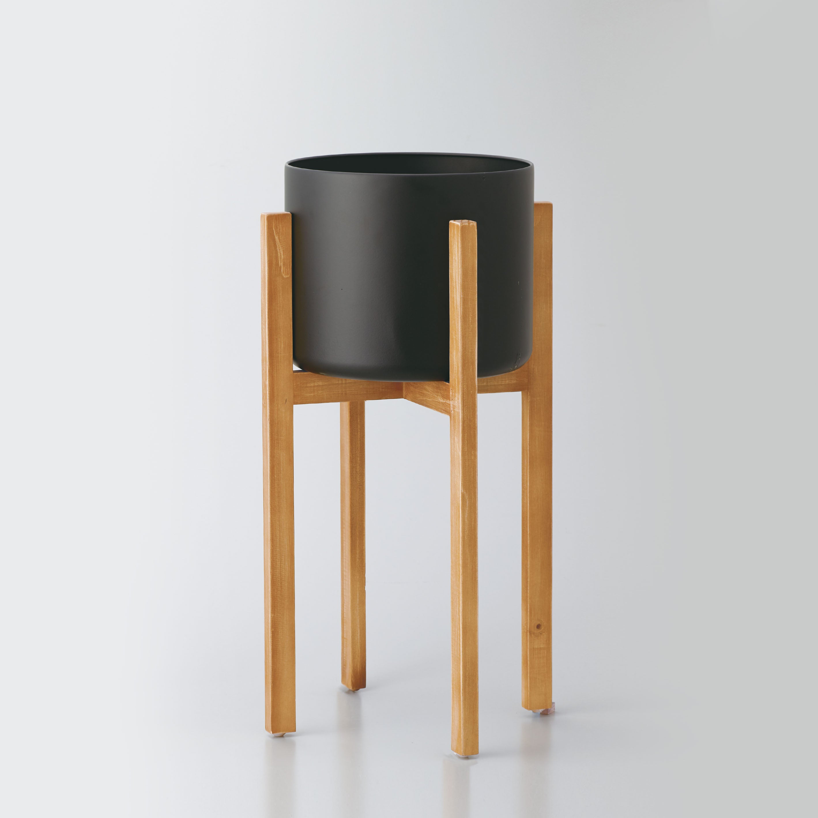 インテリアグリーンに人気!アイアンポットとウッドスタンドがセットの【Wood stand pot - ウッド スタンド ポット】