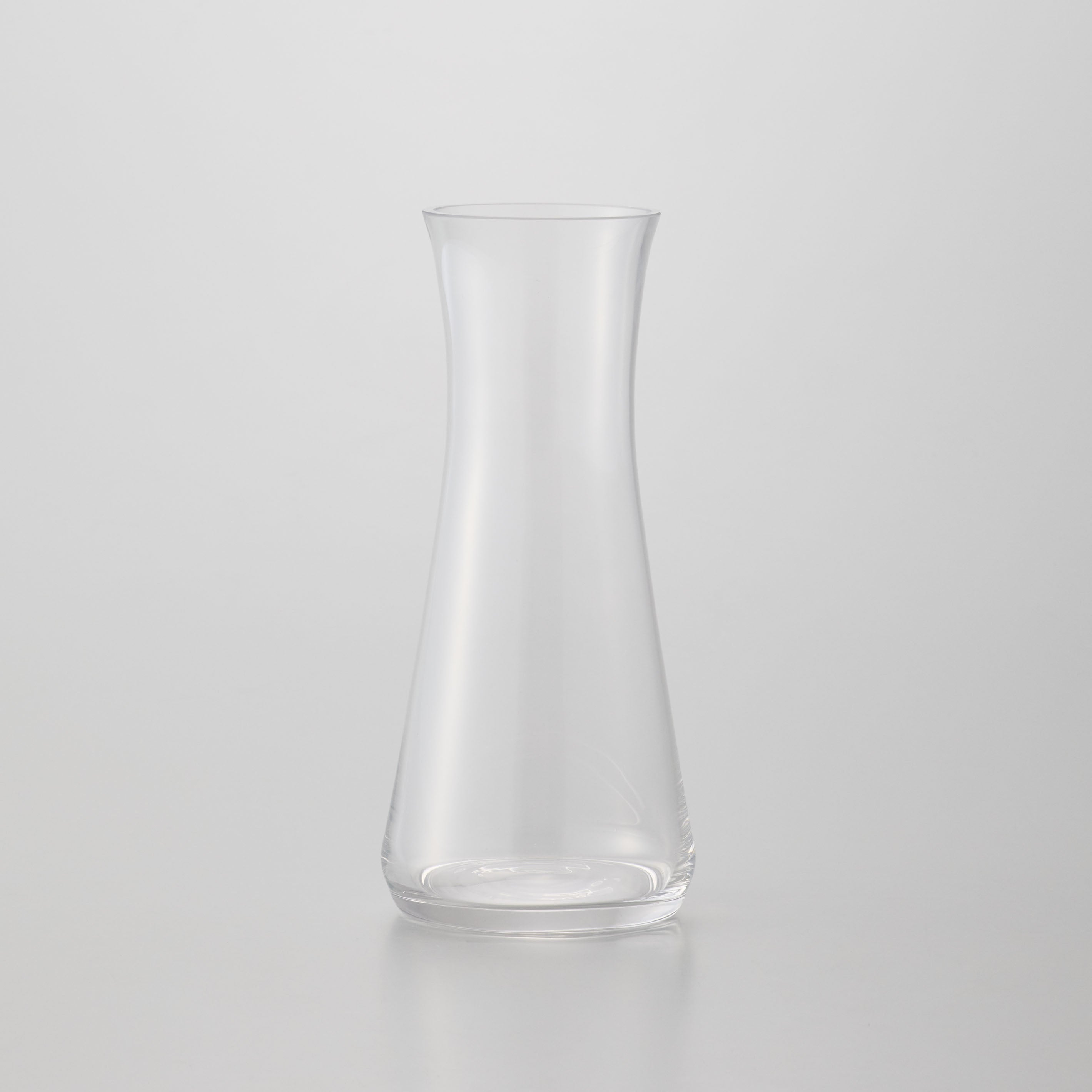 初心者にもおすすめ!ベーシックなガラスの花瓶【fiore - フィオーレ】