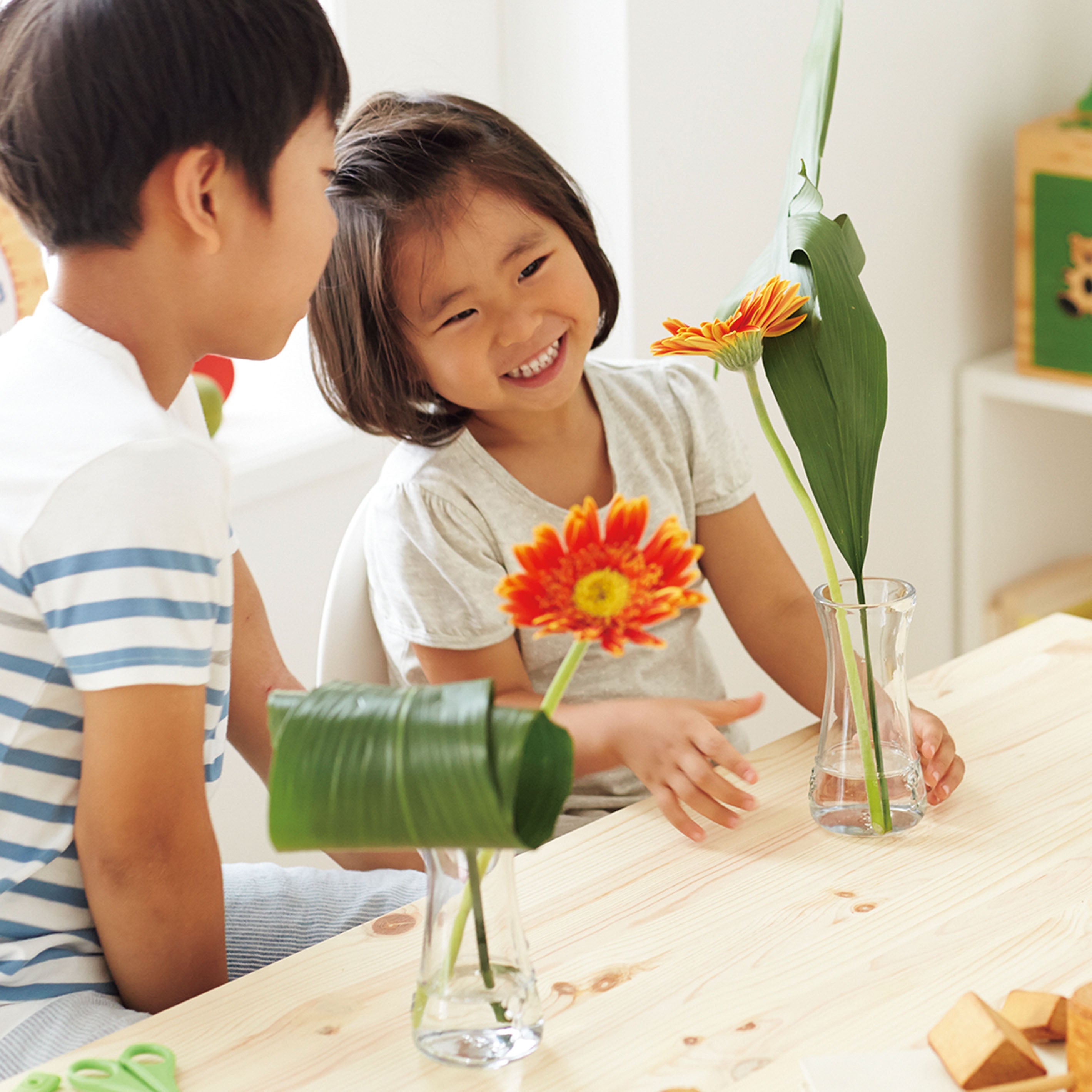 子どもに最初のMyかびんを！一花一葉【hanaikuかびん - ハナイクカビン】