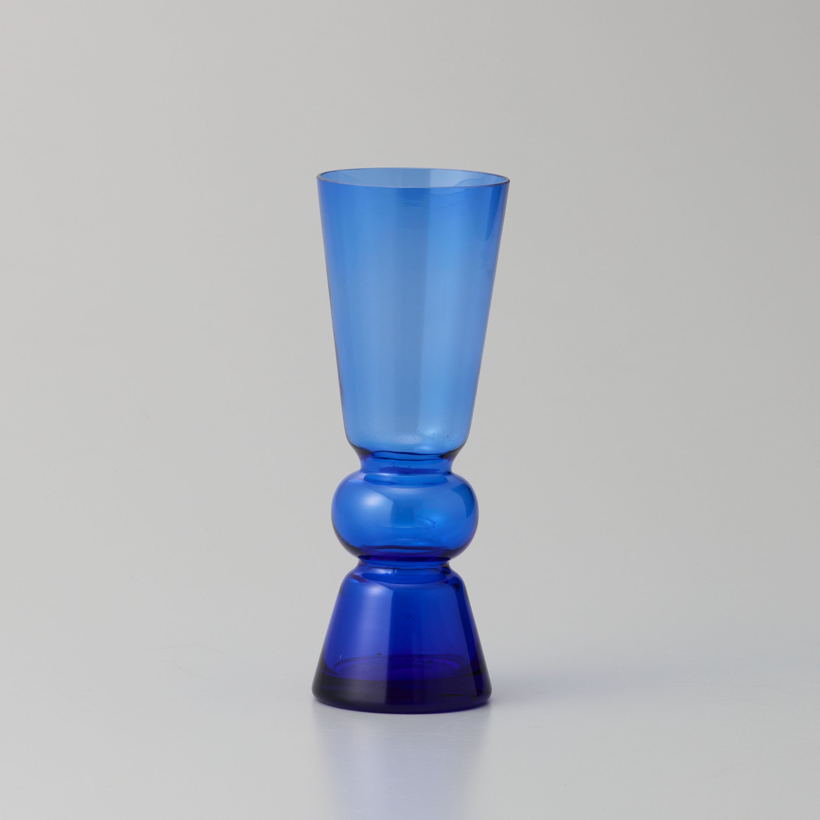 カラフルでポップなカラーが魅力!ガラスの花瓶【valoa - ヴァロア】