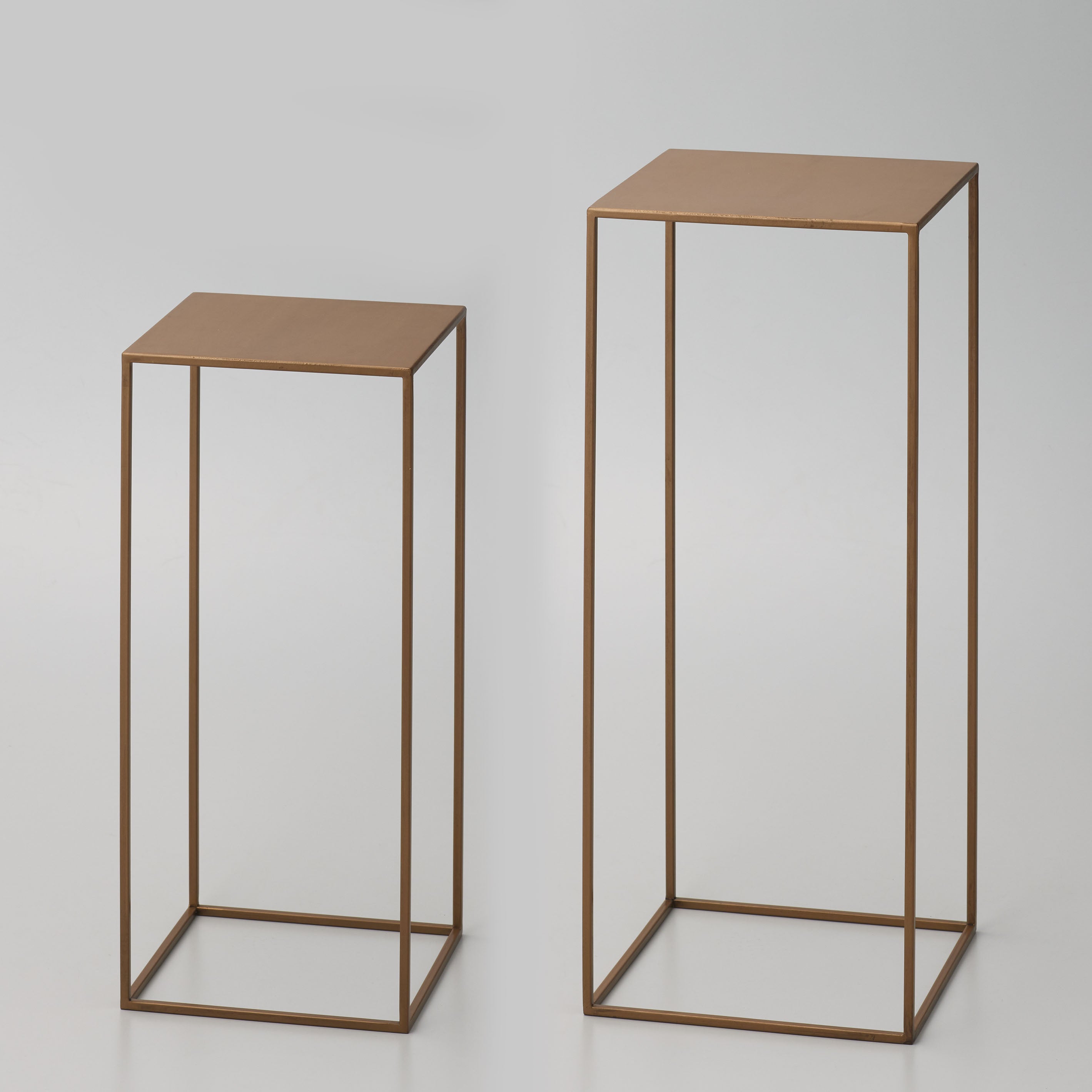 シンプルなアイアンスタンド【Display Stand - ディスプレイ スタンド】