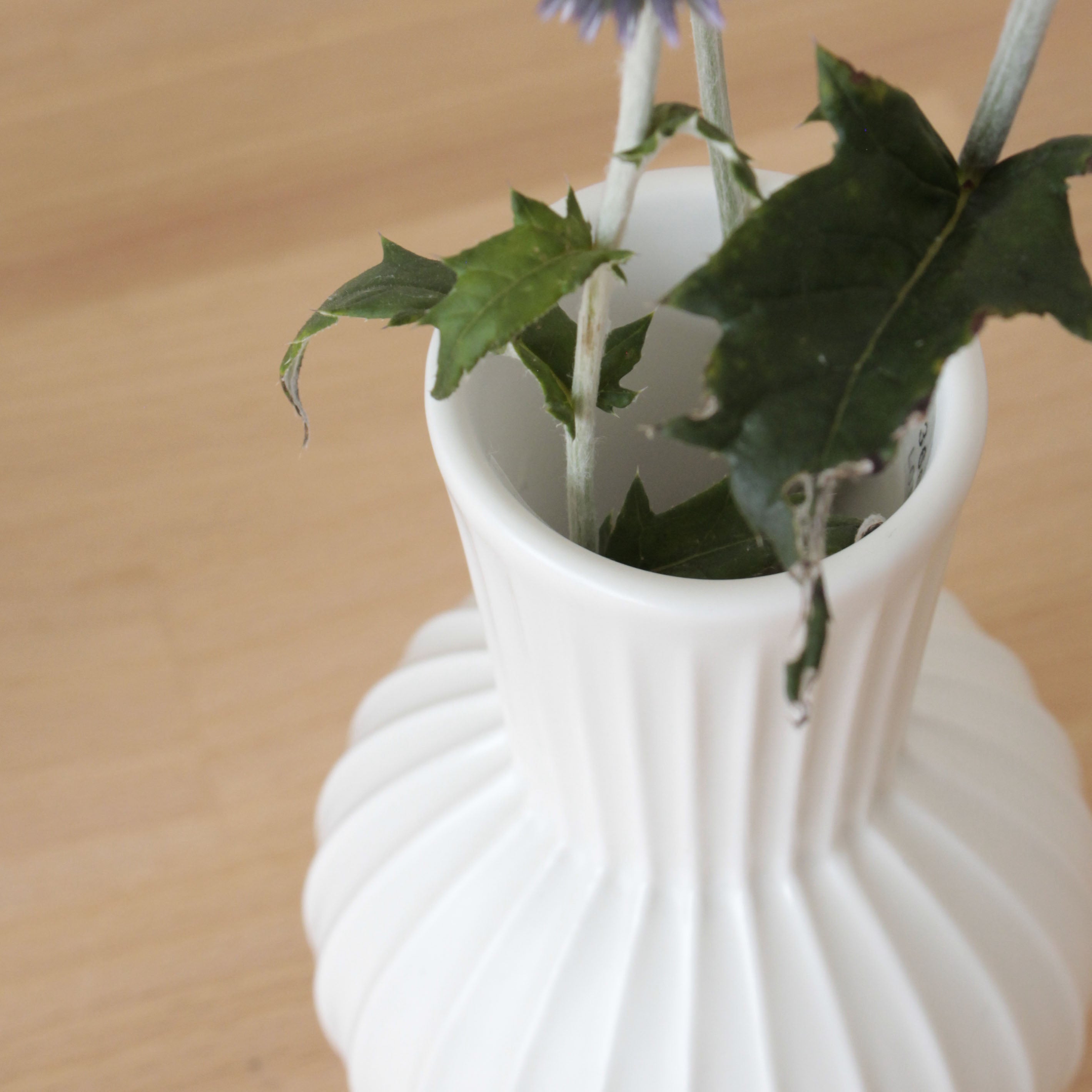 人気の韓国インテリアテイストの丸い花瓶【Kugel - クーゲル】
