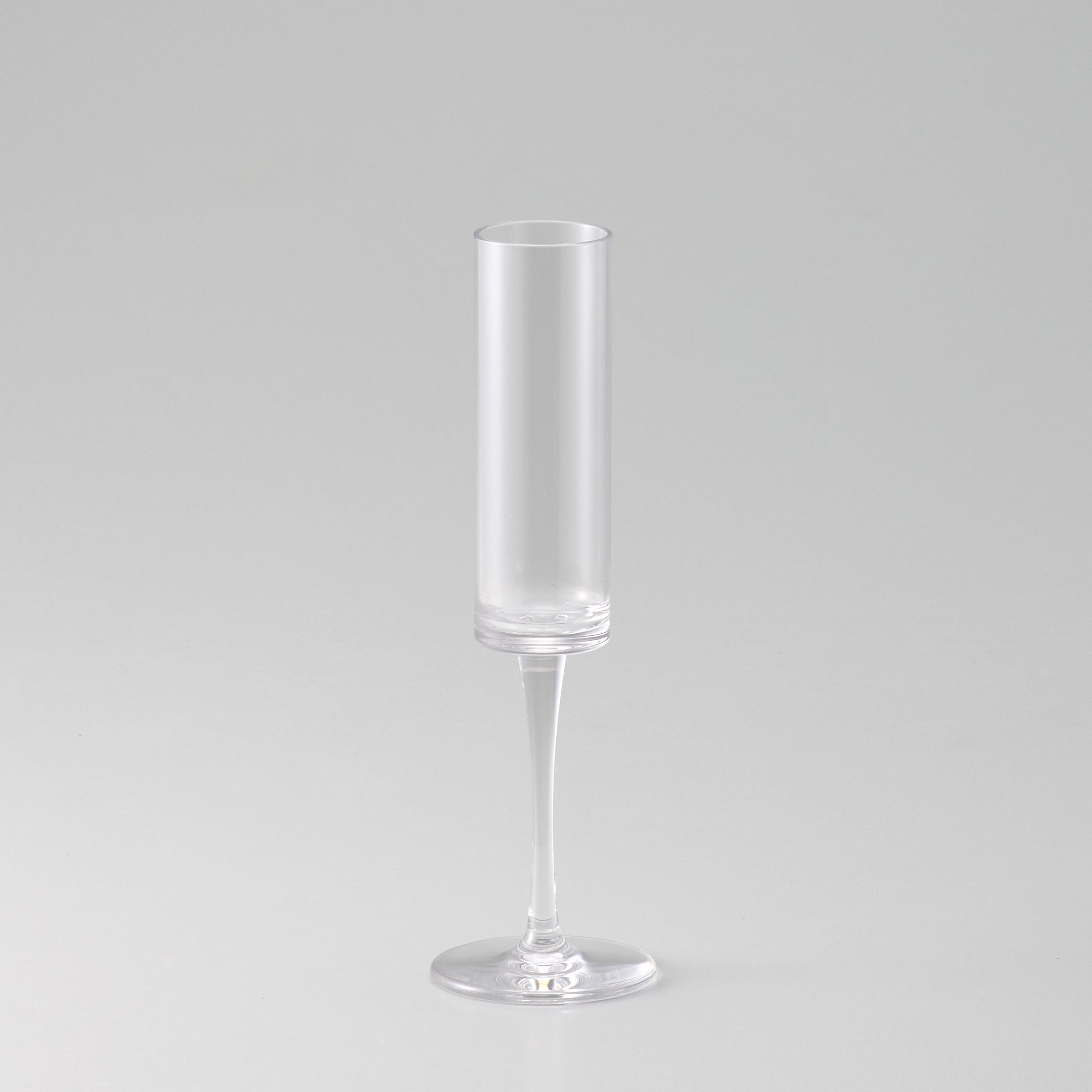 すっきり美しいフルートグラス型【PC flute - ピーシー フルート】割れにくいポリカーボネート製