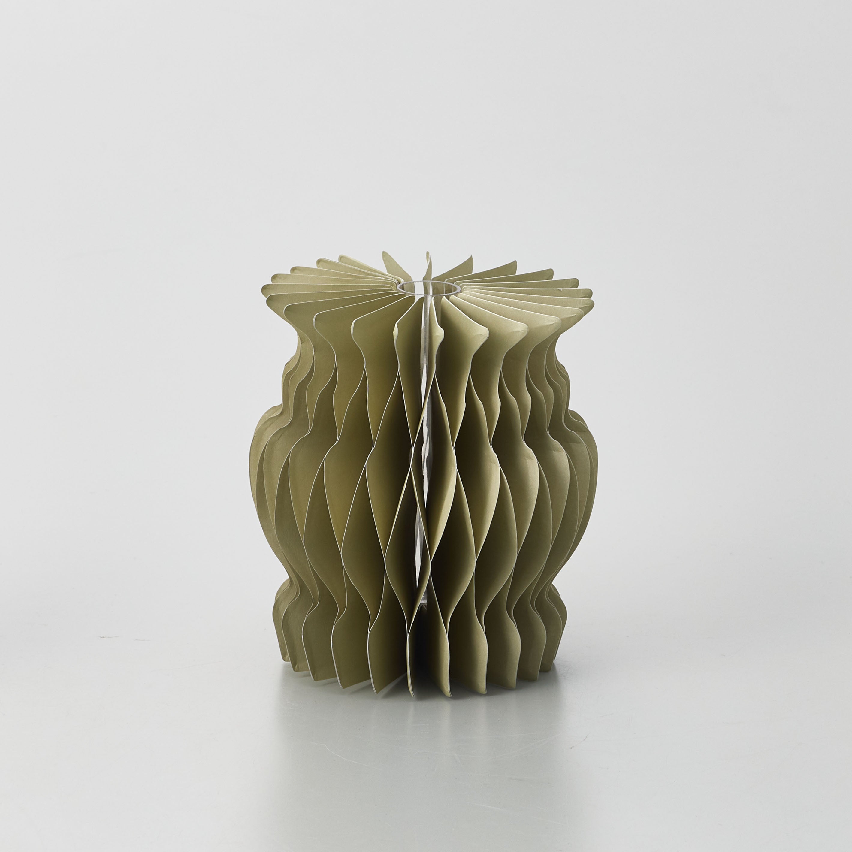 3WAYの飾り方が楽しめる100％再生紙の折りたたみ式の一輪挿し【 Plissé - プリッセ 】